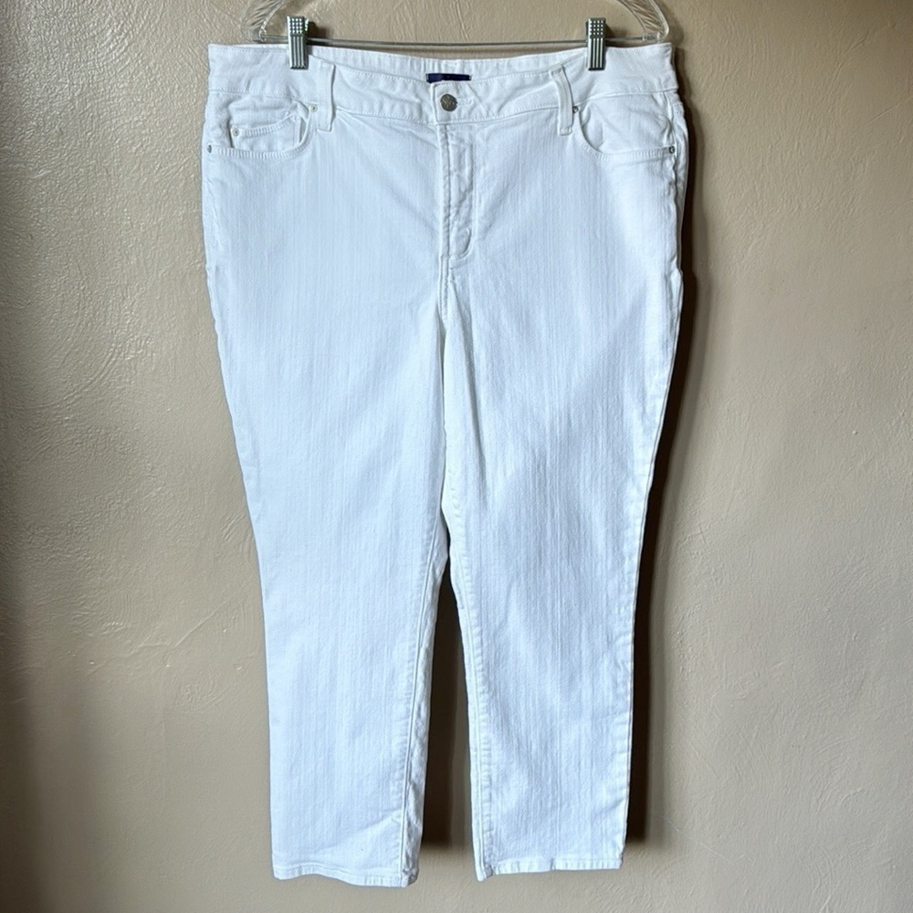 NYDJ White Straight Jeans Size 18P